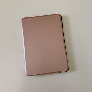 Kindle Paperwhite Hard Case. Rose Gold. Fits 10th generation. NWOT.